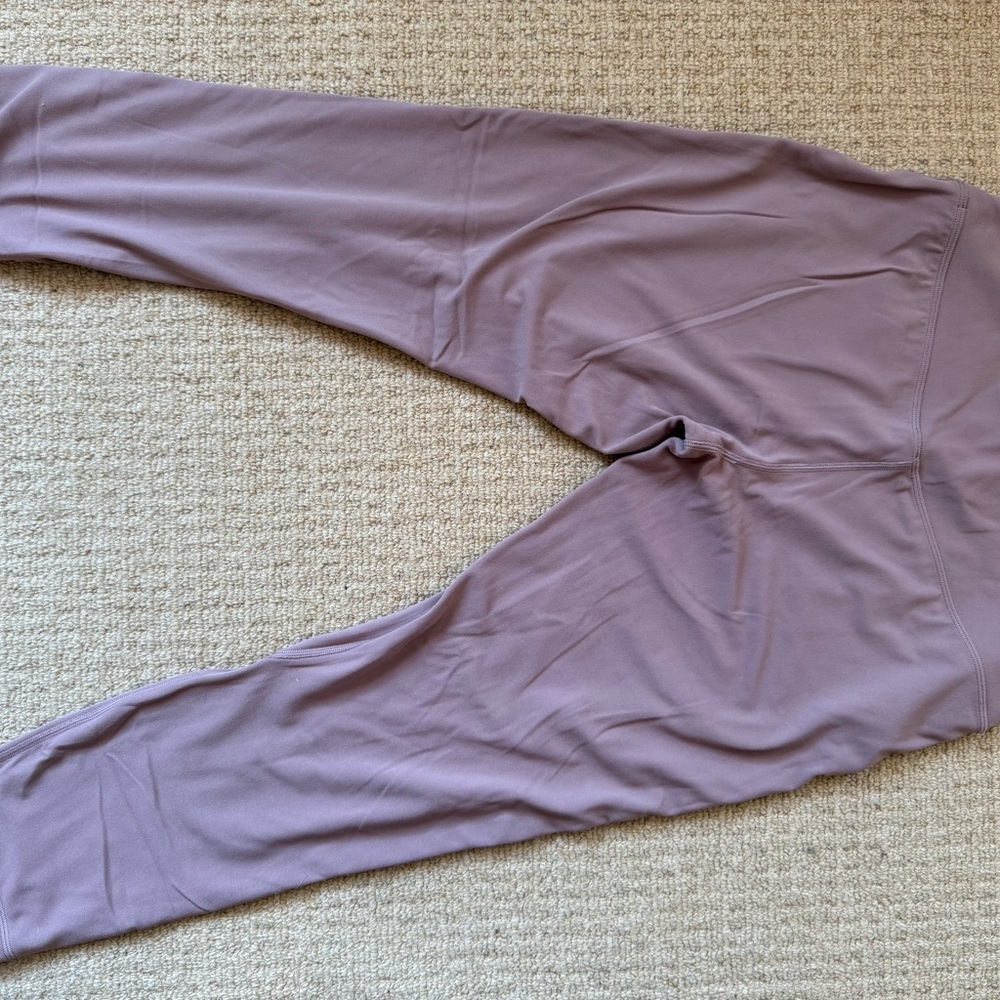 Lululemon capri leggings - Picture 3 of 4